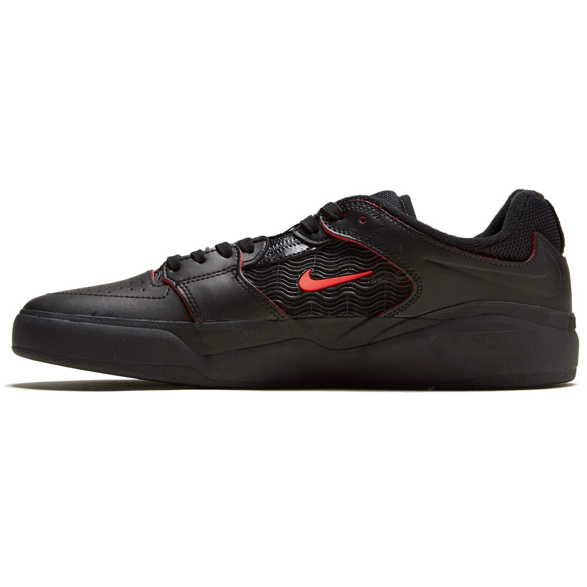 Nike SB Ishod Premium Shoes - Black/University Red/Black/Black 4 Nike SB Ishod Premium Shoes - Black/University Red/Black/Black - Image 2